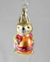 Osterhase 'Gustav' mit Ei Osterhase 'Gustav' mit Ei